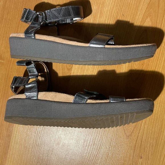 Vionic Adjustable Ankle Strap Kayan Sandal Wedges - Pewter - Picture 6 of 6